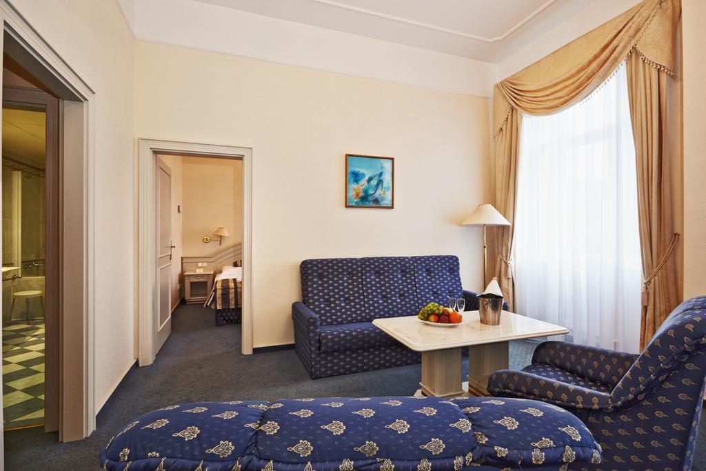 Ensana Hotel Pacifik Mariánské Lázně Екстериор снимка
